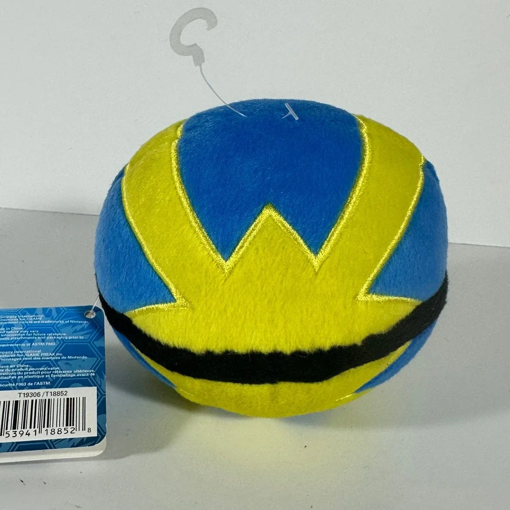 Pokemon TOMY Quick Ball Plush Blue Yellow Poke Ball Toy T19306 NWT 2017‎